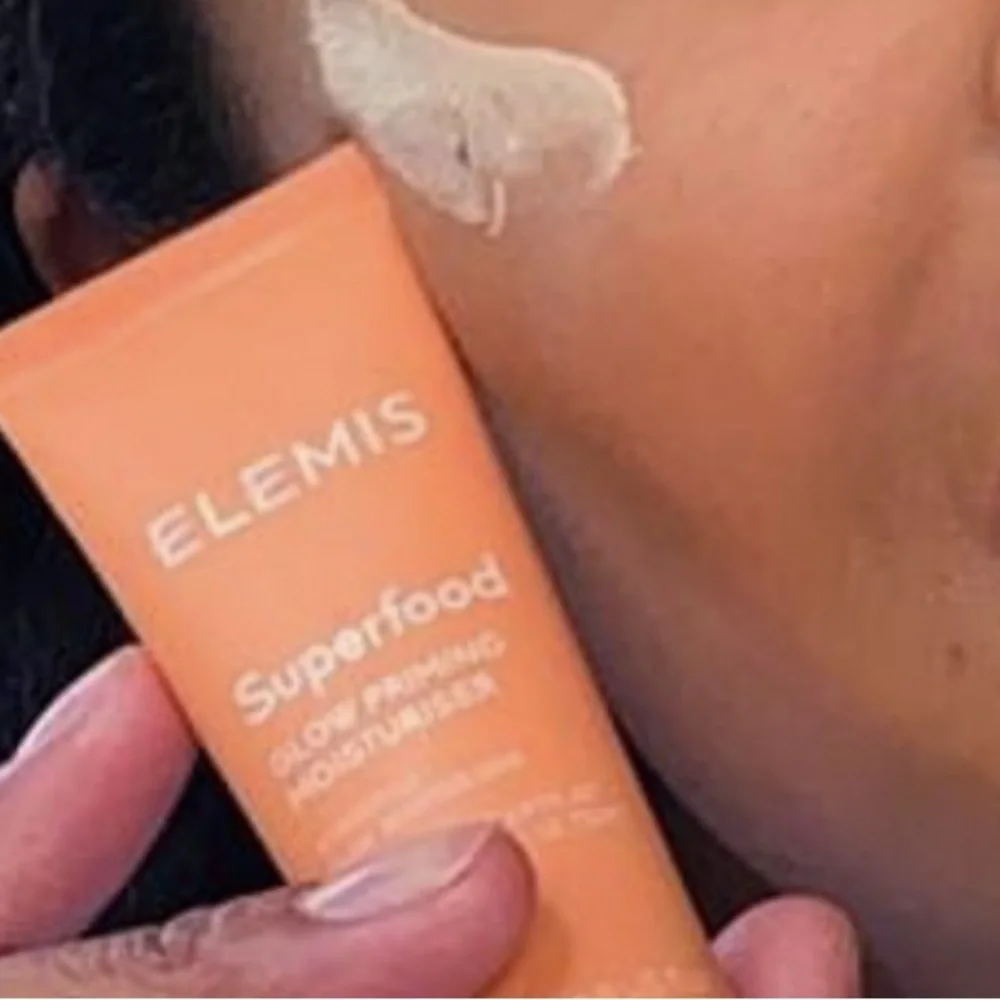 Elemis Superfood Glow Priming Moisturizer